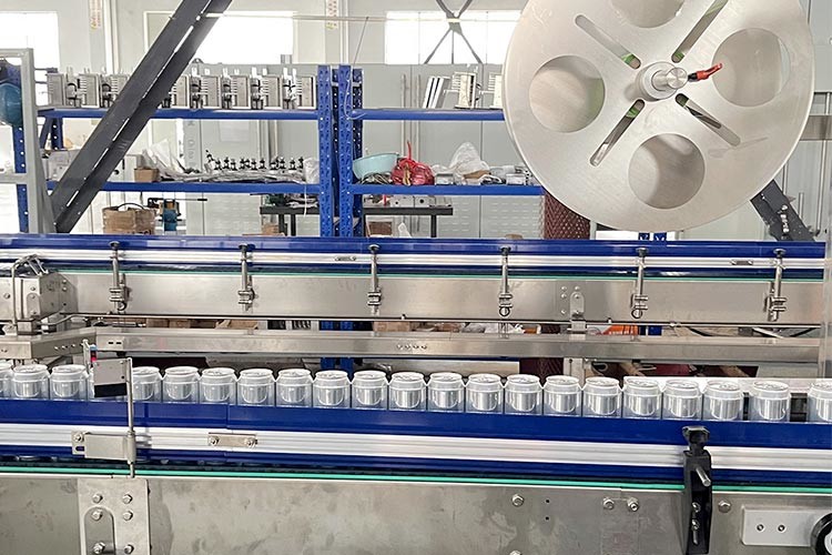 CSD Aluminum Carbonated Canning Filling Seaming Machine