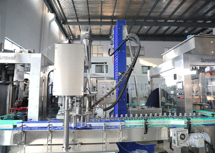PLC Programmable Linear 3 In 1 Water Filling Machines