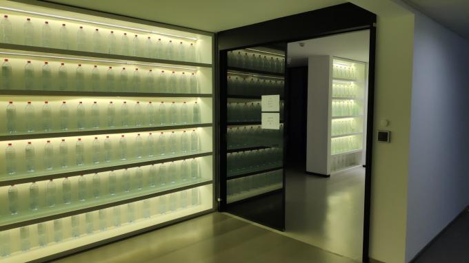 उच्च गति स्वचालित 3 में 1 गैस पेय कार्बोनेटेड पेय भरने की मशीन उपकरण ग्लास बोतल सीएसडी संयंत्र 4