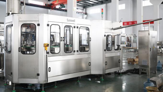 उच्च गति स्वचालित 3 में 1 गैस पेय कार्बोनेटेड पेय भरने की मशीन उपकरण ग्लास बोतल सीएसडी संयंत्र 6